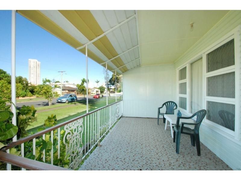 12 Evandale Crescent, Miami QLD 4220