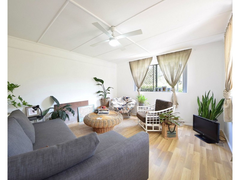 38 George Street East, Burleigh Heads QLD 4220