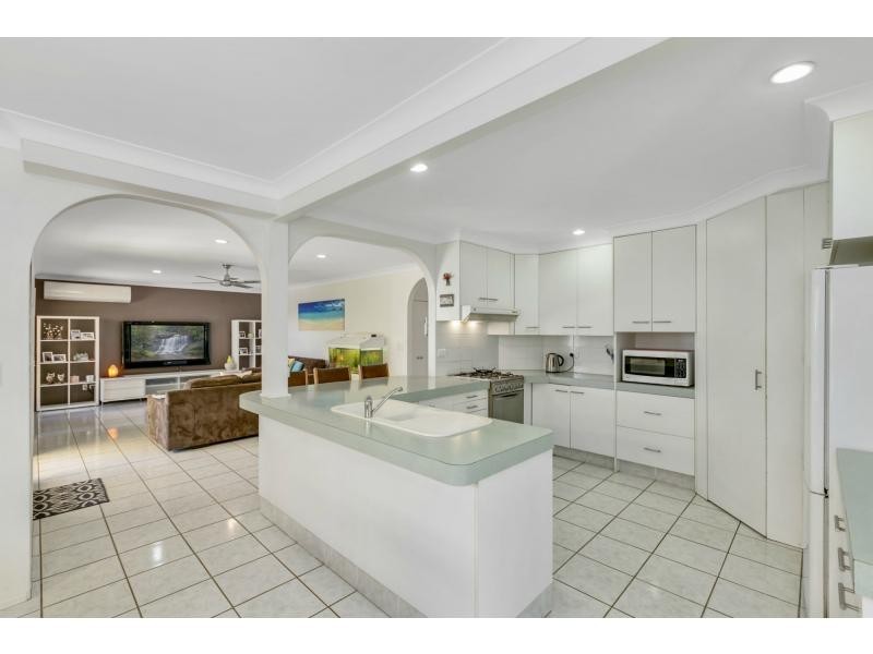 57 Pintail Crescent, Burleigh Waters QLD 4220
