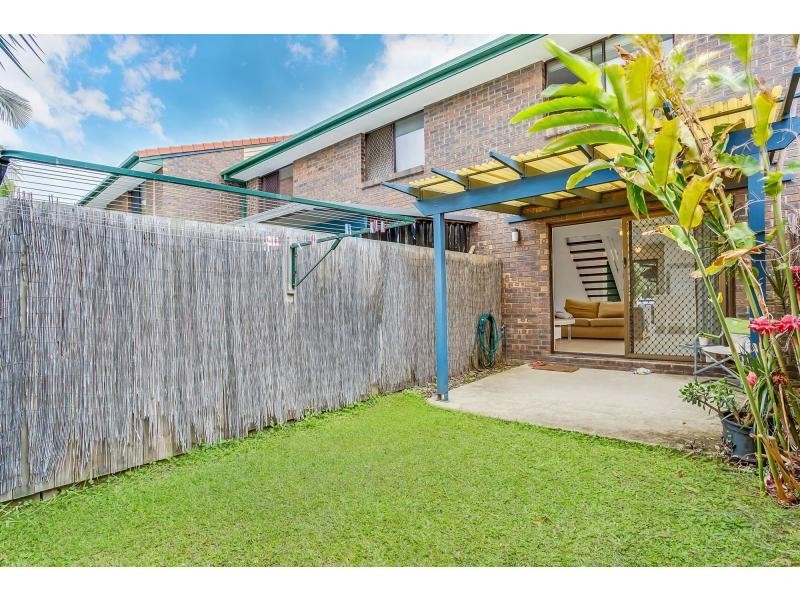 6/5 Galeen Drive, Burleigh Waters QLD 4220