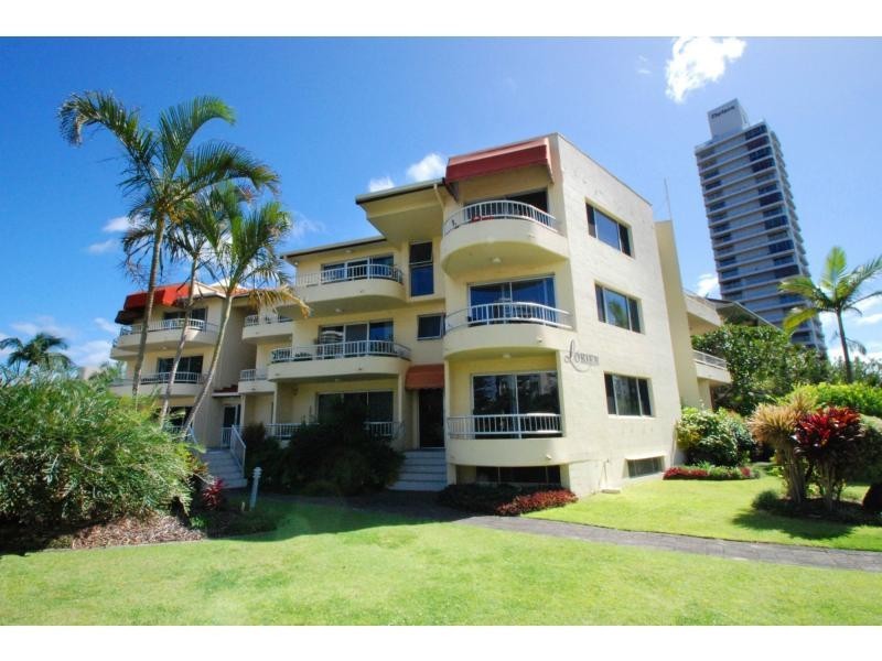 10/5 Australia Avenue, Broadbeach QLD 4218