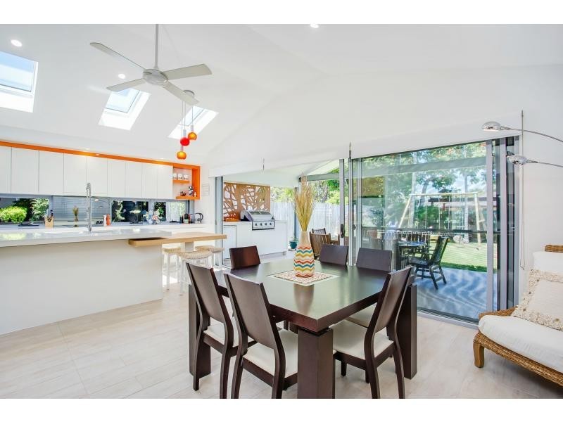 104 Chainey Avenue, Miami QLD 4220