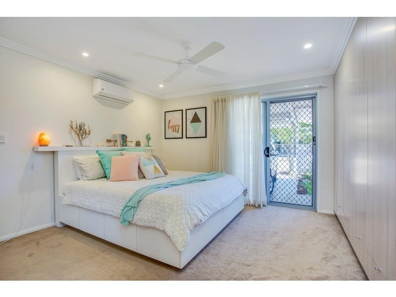 104 Chainey Avenue, Miami QLD 4220