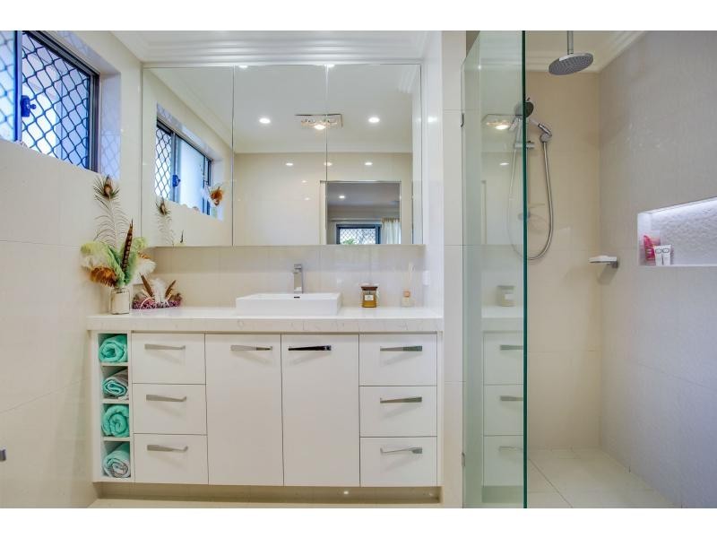 104 Chainey Avenue, Miami QLD 4220