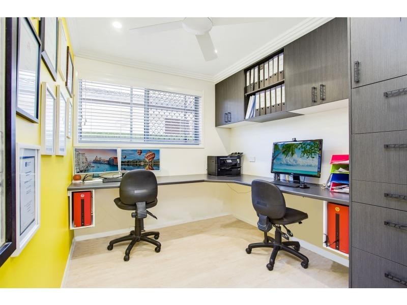 104 Chainey Avenue, Miami QLD 4220