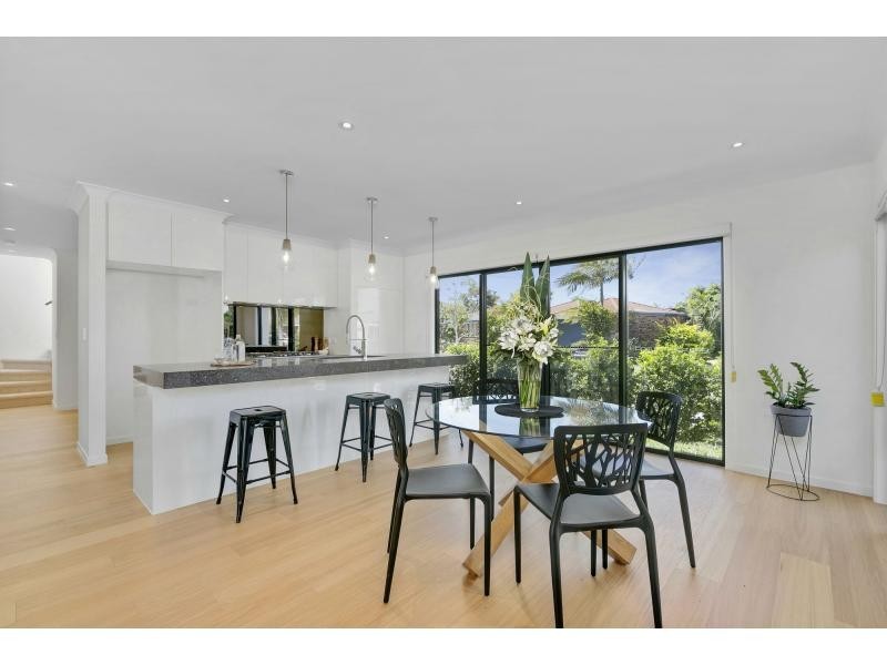 1/70 Galeen Drive, Burleigh Waters QLD 4220