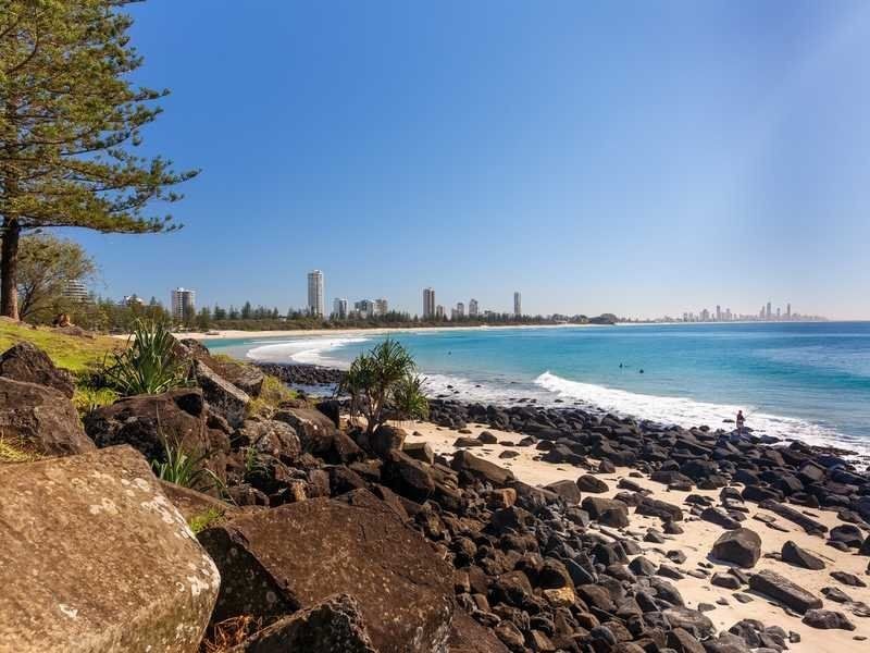 1/70 Galeen Drive, Burleigh Waters QLD 4220