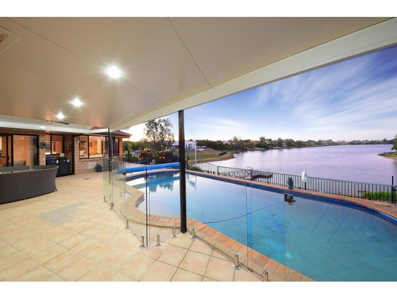 9 Cassowary Drive, Burleigh Waters QLD 4220