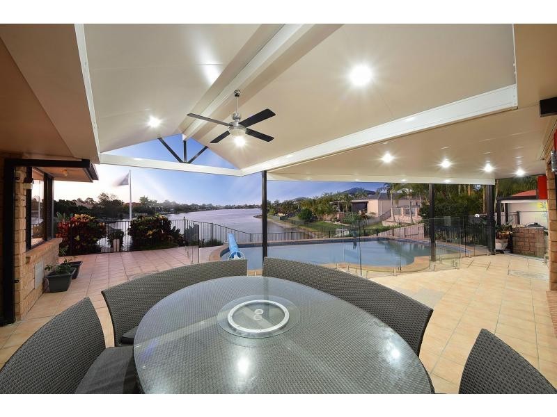 9 Cassowary Drive, Burleigh Waters QLD 4220