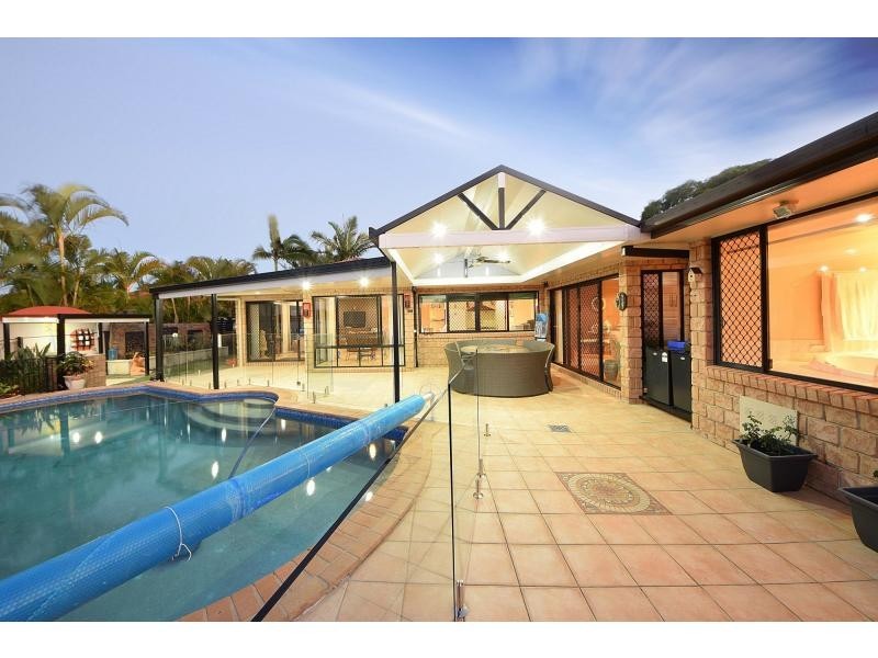 9 Cassowary Drive, Burleigh Waters QLD 4220