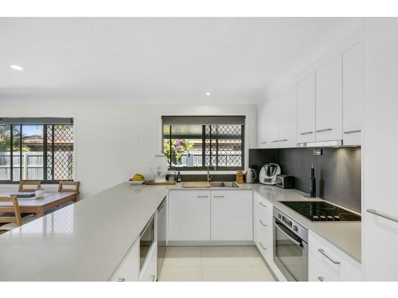 1/14 Barbet Place, Burleigh Waters QLD 4220