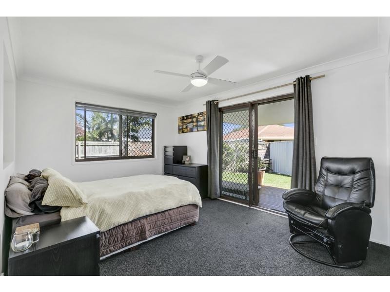 1/14 Barbet Place, Burleigh Waters QLD 4220