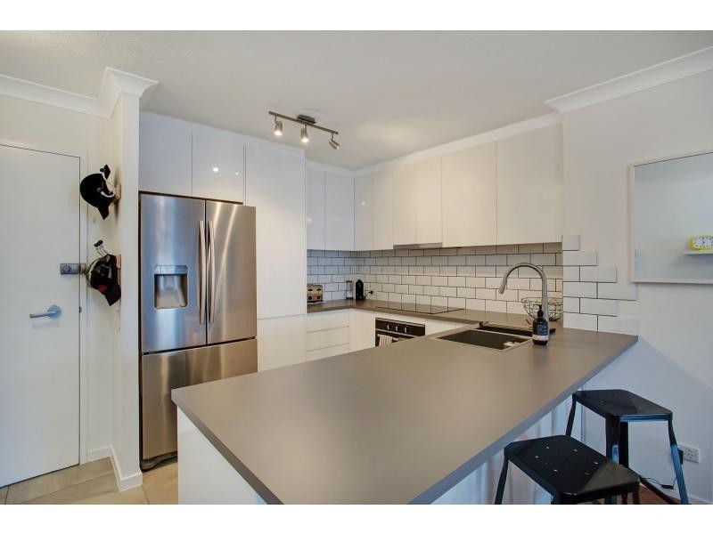 7/17 Markeri Street, Mermaid Beach QLD 4218