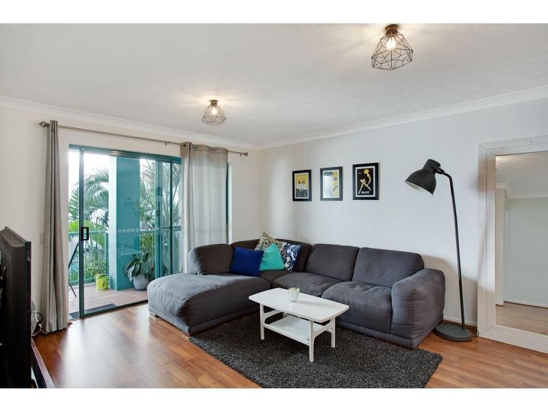 7/17 Markeri Street, Mermaid Beach QLD 4218