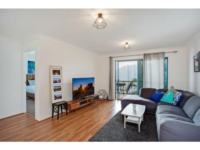 7/17 Markeri Street, Mermaid Beach QLD 4218