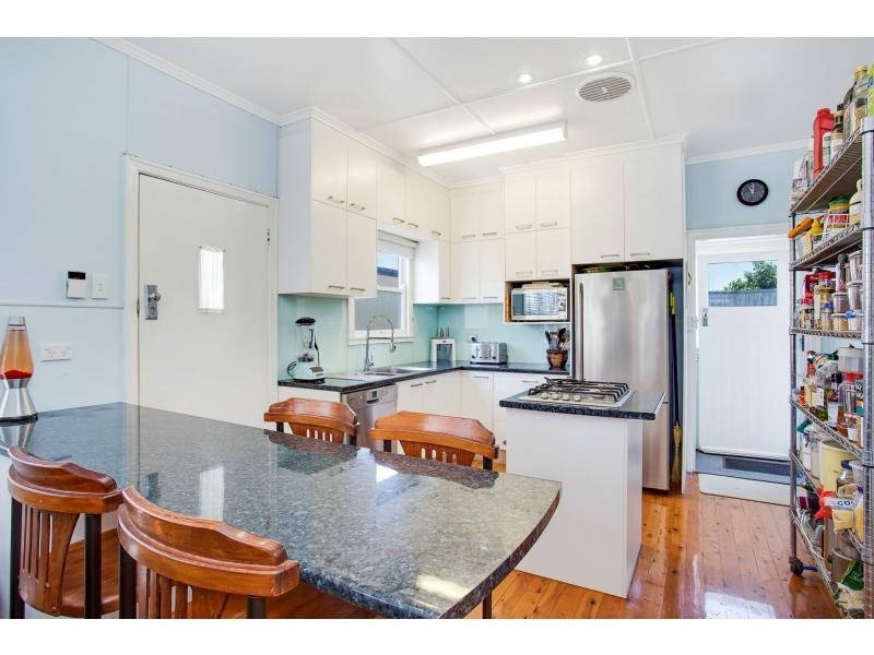 16 Gardenia Grove, Burleigh Heads QLD 4220