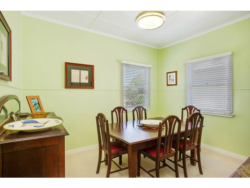 16 Gardenia Grove, Burleigh Heads QLD 4220