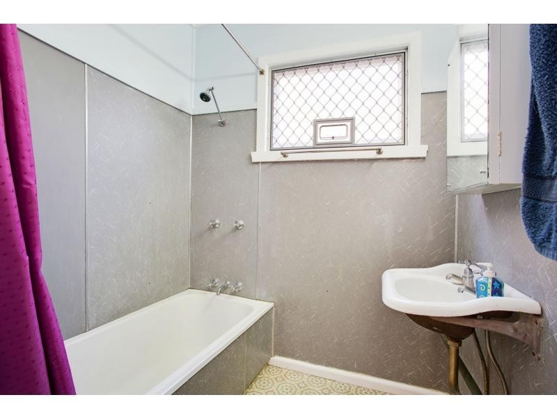 16 Gardenia Grove, Burleigh Heads QLD 4220