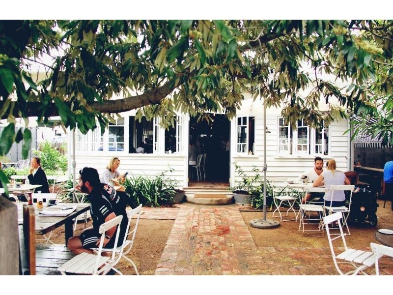 16 Gardenia Grove, Burleigh Heads QLD 4220