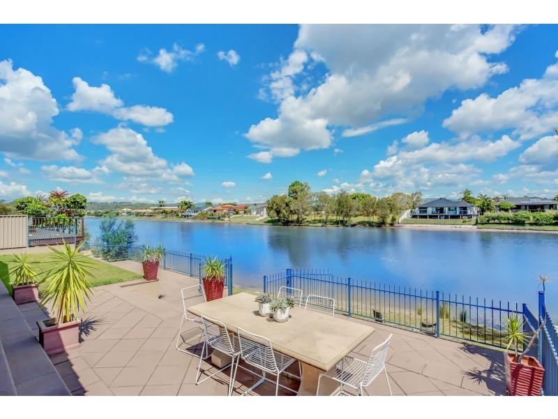 52 Jabiru Avenue, Burleigh Waters QLD 4220