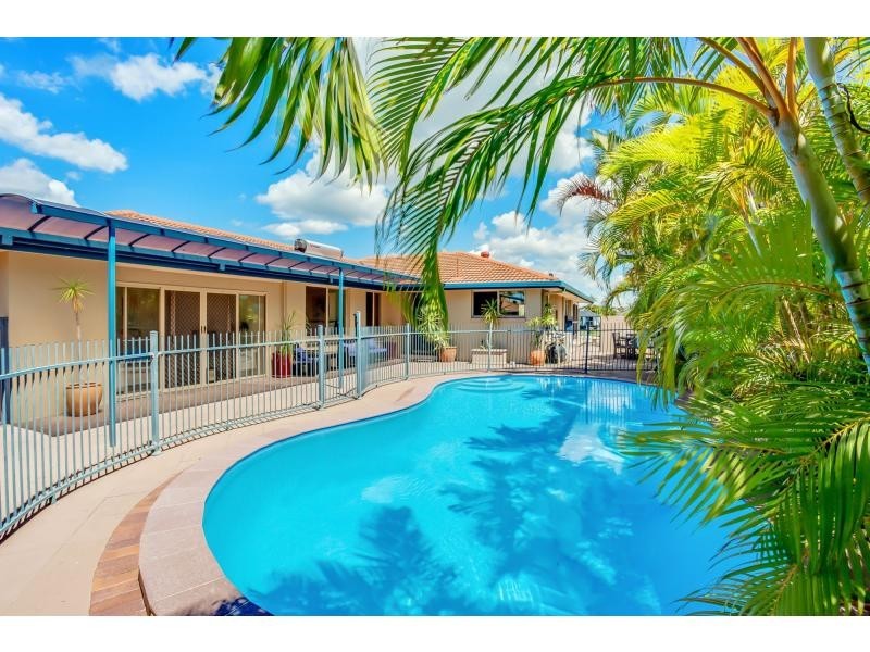 52 Jabiru Avenue, Burleigh Waters QLD 4220