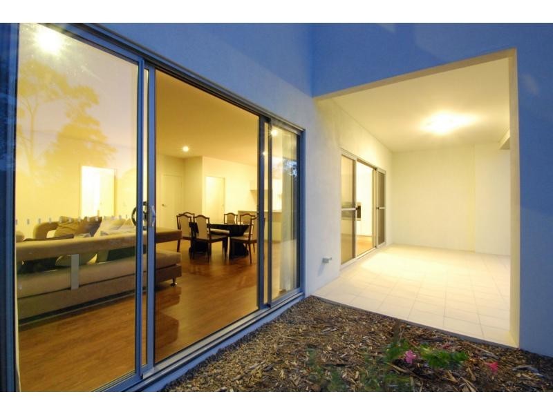 11 Grasslands Crescent, Reedy Creek QLD 4227