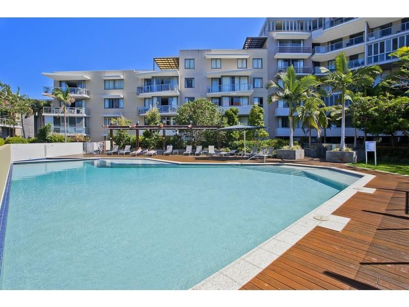 1065/1 Ocean Street, Burleigh Heads QLD 4220