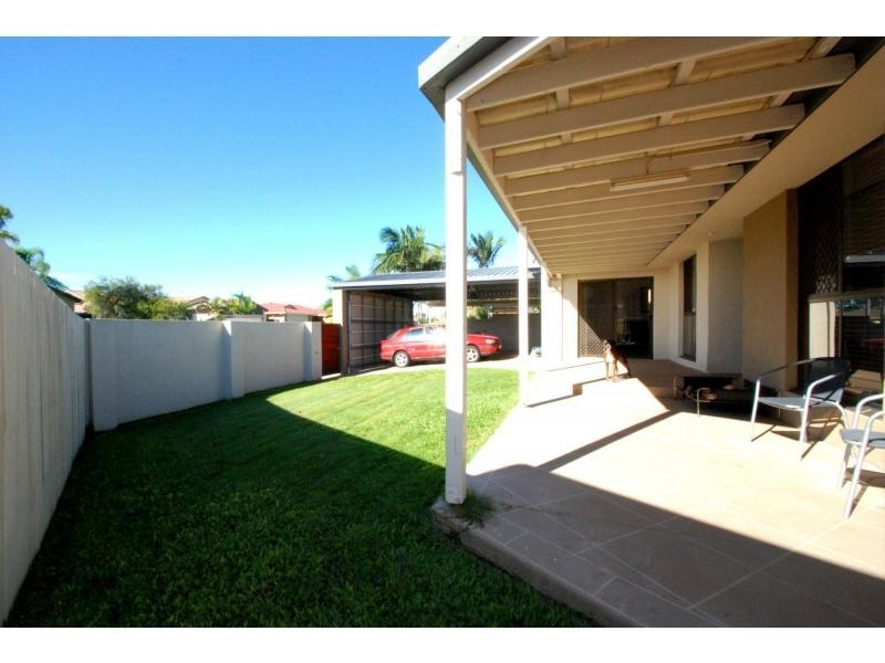 20 Honeywood Court, Burleigh Waters QLD 4220