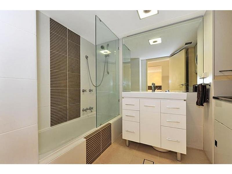 28/1915 Gold Coast Highway, Burleigh Heads QLD 4220