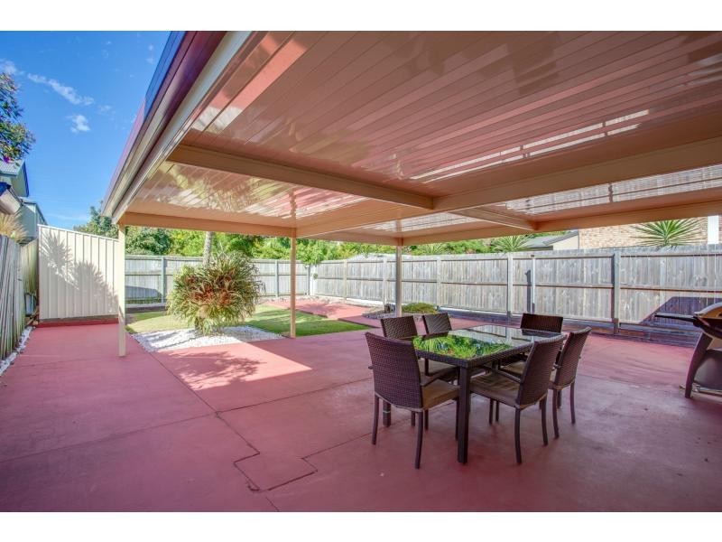 11 Chainey Avenue, Miami QLD 4220