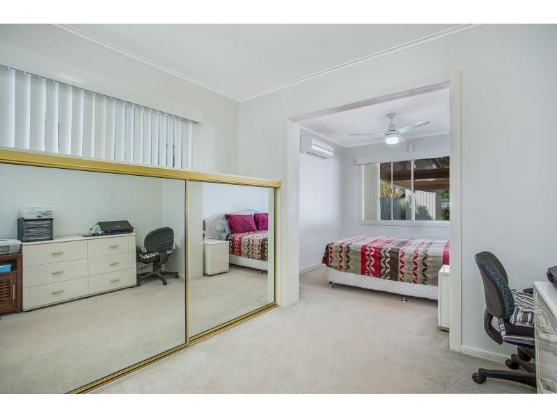 11 Chainey Avenue, Miami QLD 4220