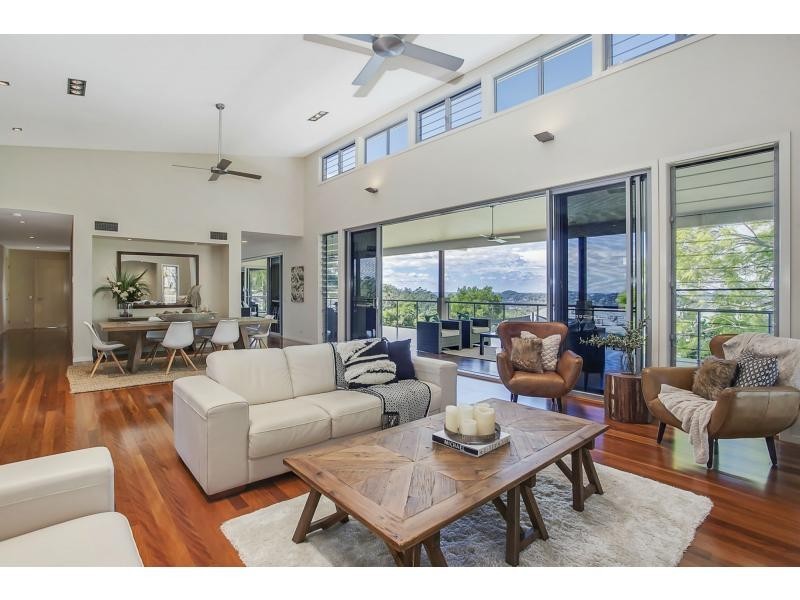 86 Simpsons Road, Currumbin Waters QLD 4223