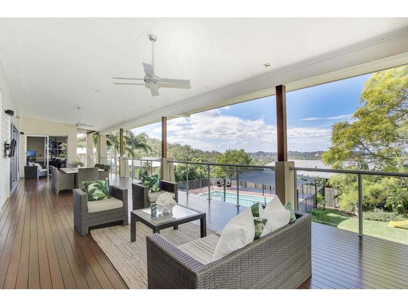 86 Simpsons Road, Currumbin Waters QLD 4223