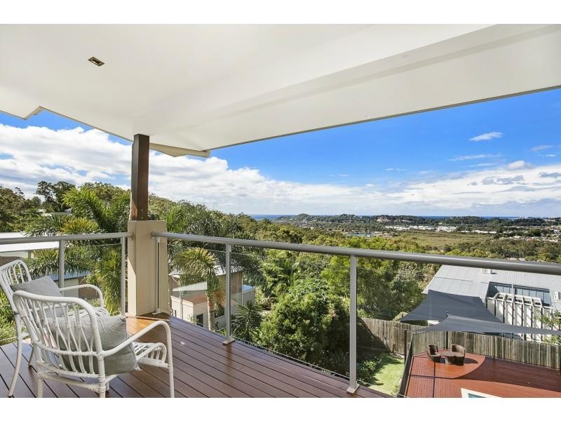 86 Simpsons Road, Currumbin Waters QLD 4223