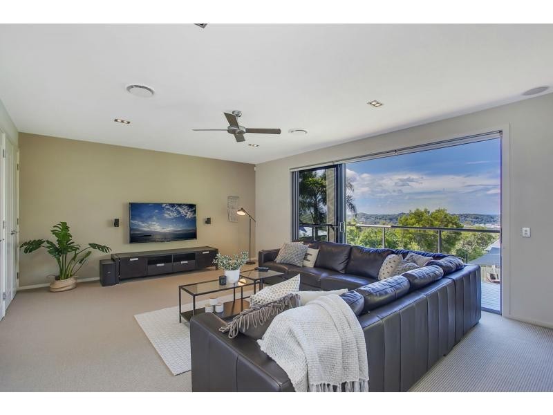 86 Simpsons Road, Currumbin Waters QLD 4223
