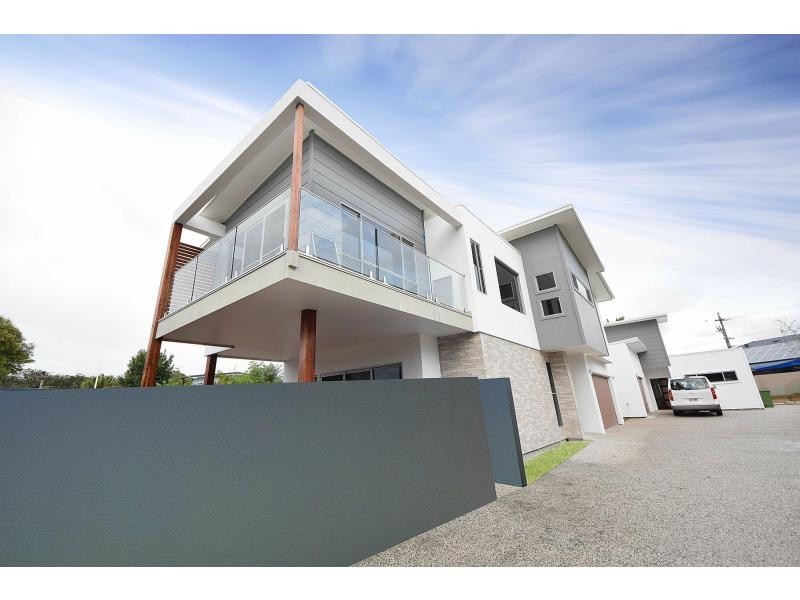 1/16 Kallay Street, Miami QLD 4220