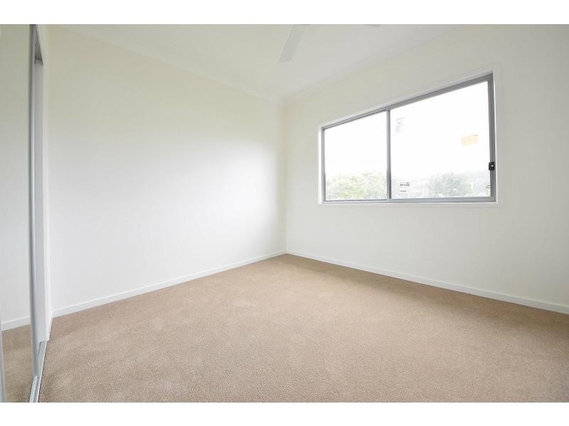 1/16 Kallay Street, Miami QLD 4220