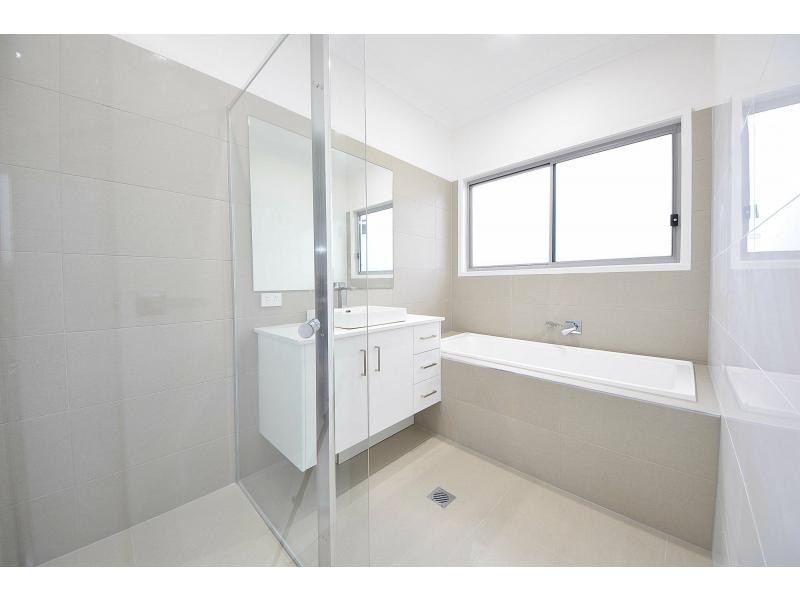 1/16 Kallay Street, Miami QLD 4220