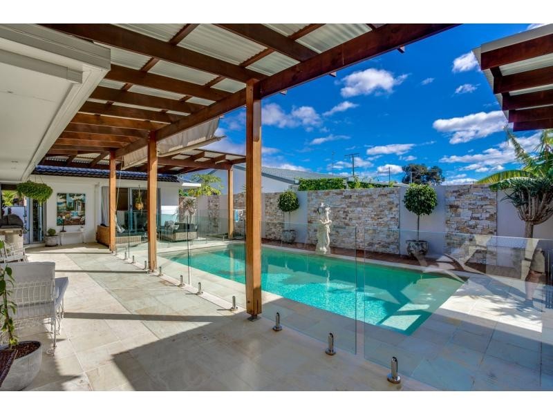 47 Burleigh Street, Burleigh Waters QLD 4220