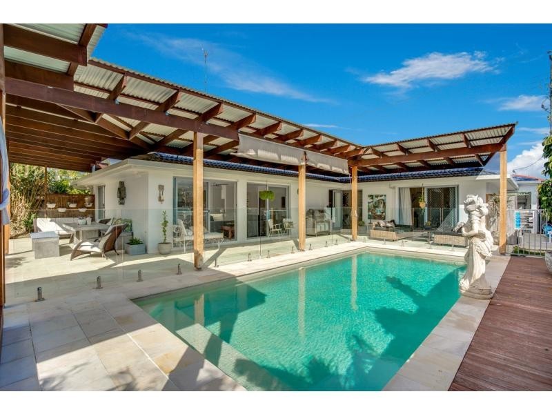 47 Burleigh Street, Burleigh Waters QLD 4220