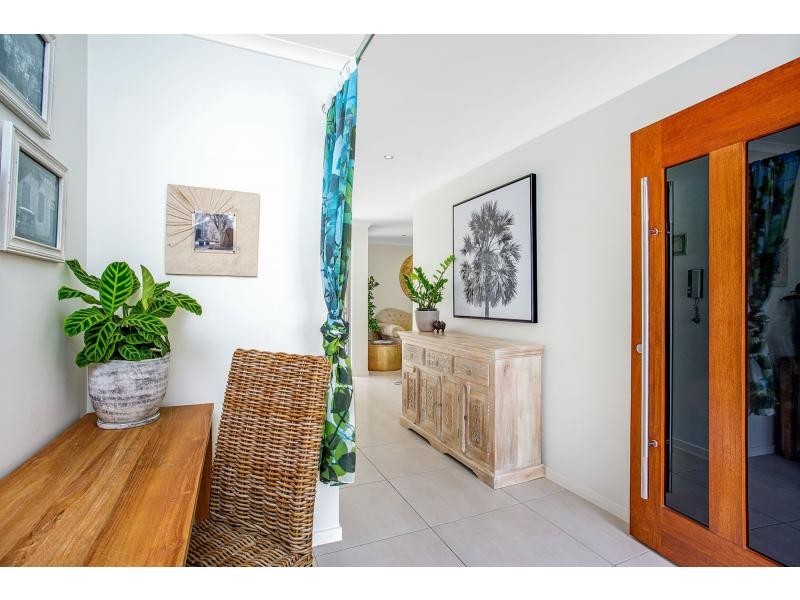 47 Burleigh Street, Burleigh Waters QLD 4220