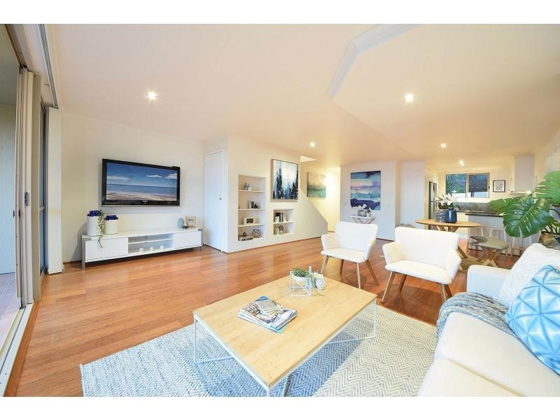 3/69 George Street, Burleigh Heads QLD 4220