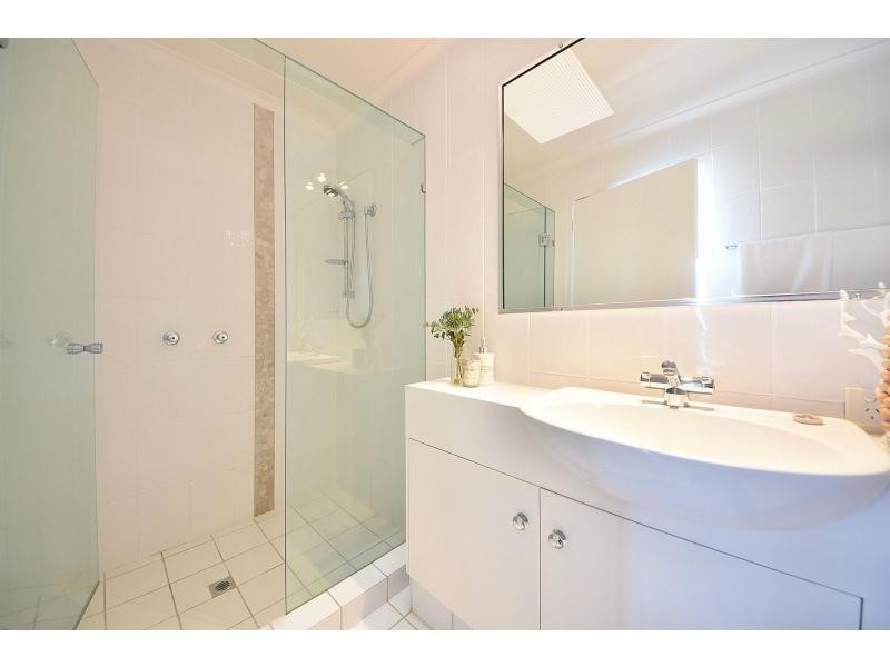 3/69 George Street, Burleigh Heads QLD 4220