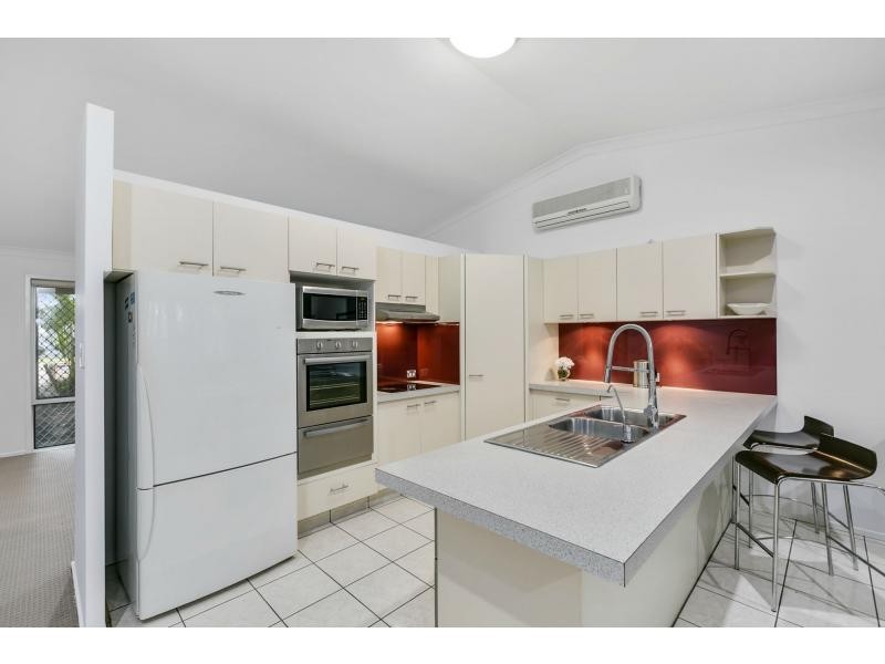 19 Maidstone Place, Robina QLD 4226