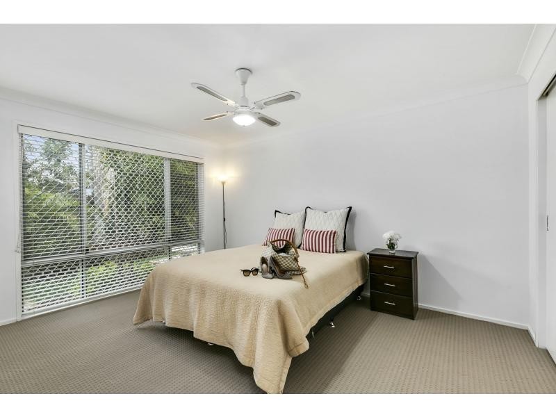 19 Maidstone Place, Robina QLD 4226
