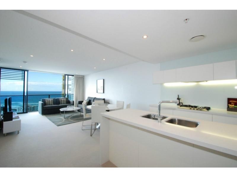 22604/4 Charles Avenue, Broadbeach QLD 4218