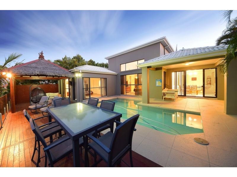 21 Cassowary Drive, Burleigh Waters QLD 4220