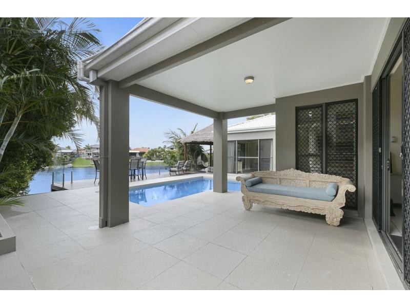 21 Cassowary Drive, Burleigh Waters QLD 4220