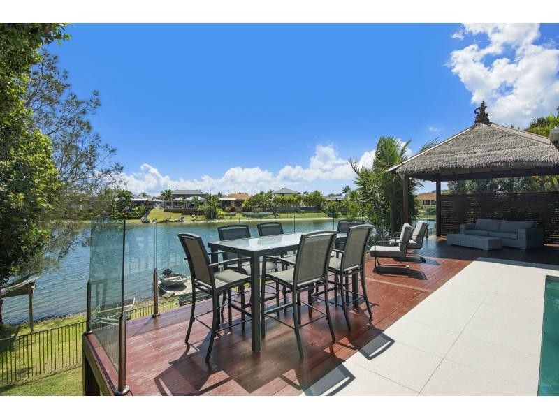 21 Cassowary Drive, Burleigh Waters QLD 4220