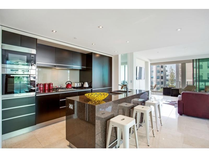 7/106 The Esplanade, Burleigh Heads QLD 4220